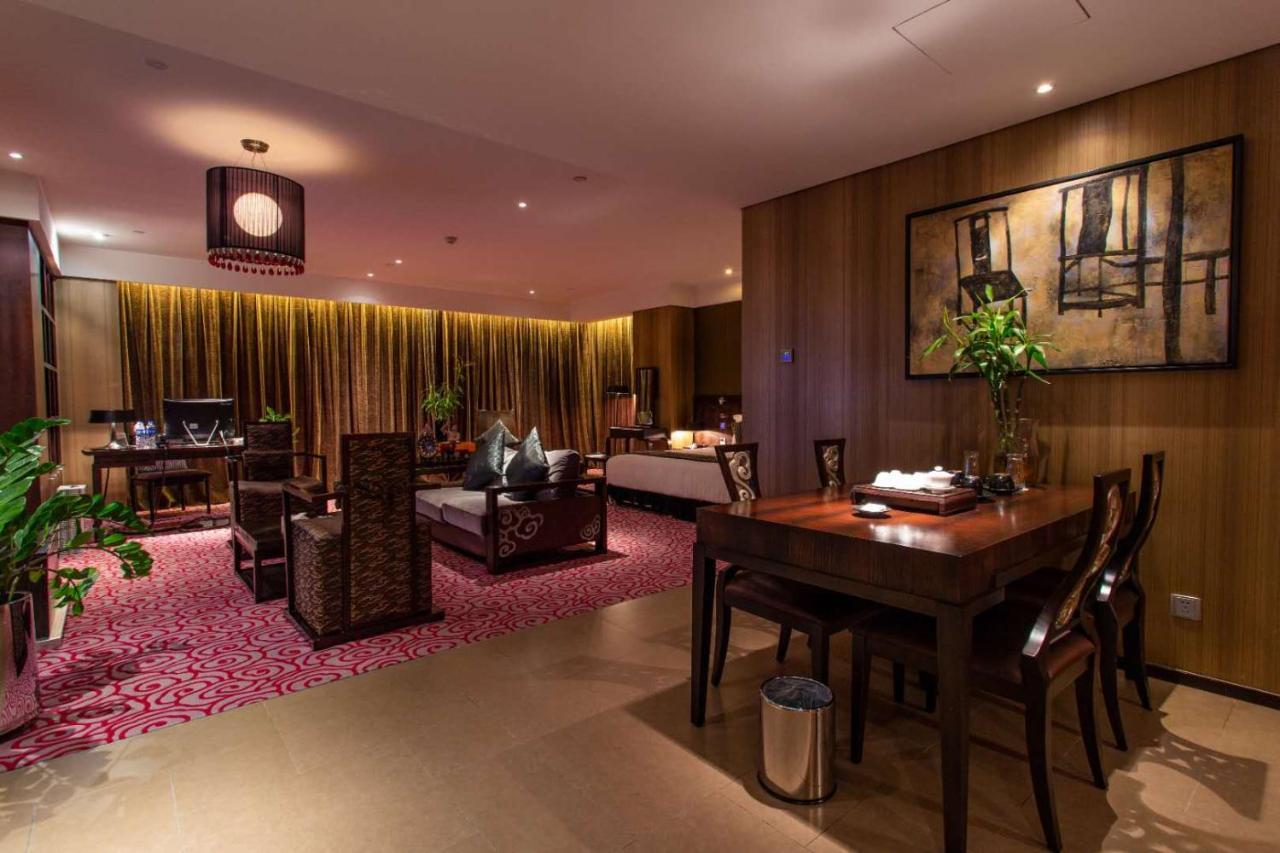 Christian'S Hotel Luoyang 뤄양 외부 사진