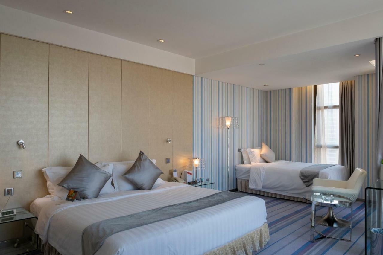 Christian'S Hotel Luoyang 뤄양 외부 사진