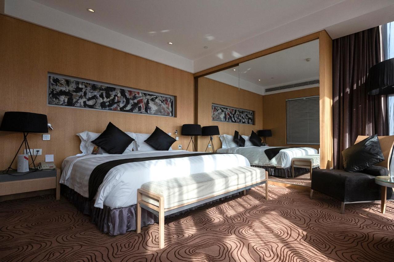 Christian'S Hotel Luoyang 뤄양 외부 사진